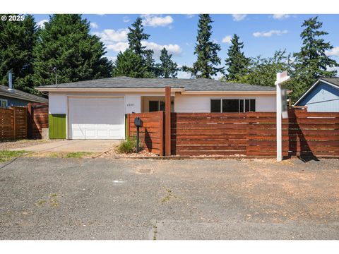 6135 SE LAMBERT ST Portland OR 97206