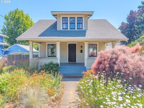 3104 SE 54TH AVE Portland OR 97206